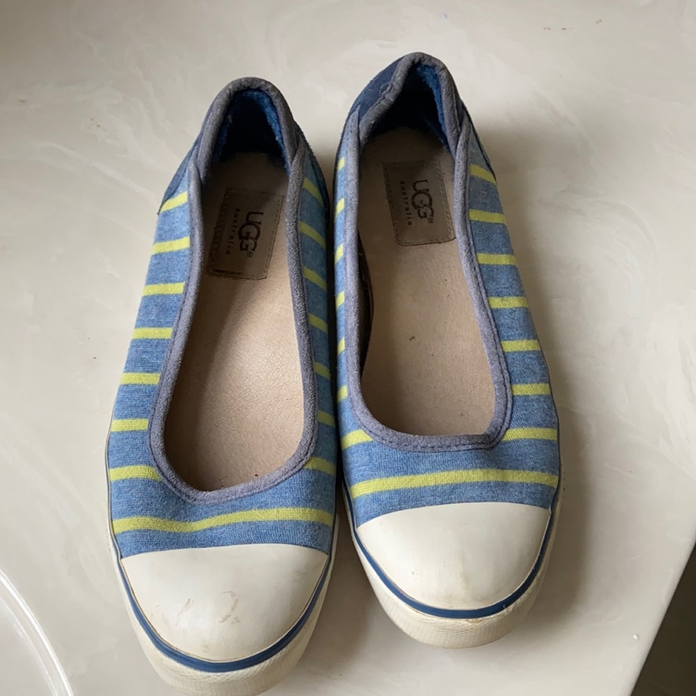 Ugg flat shoes with blue and green stripes